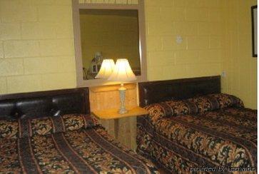 West Castle Motel